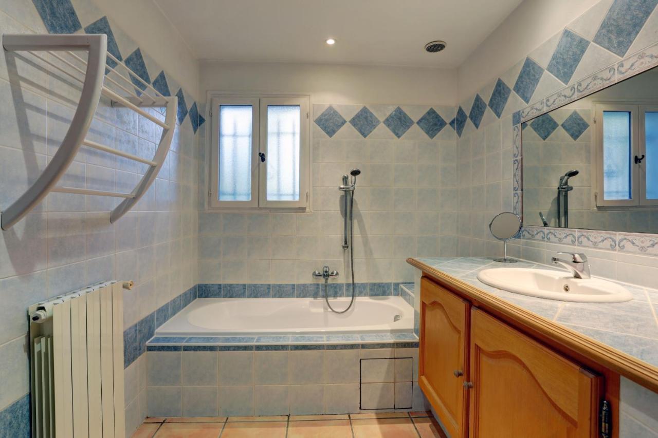 Villa De Charme, 8 Pers, Climatisee, Piscine Chauffee, Calme Garanti Roquebrune-sur Argens Zewnętrze zdjęcie